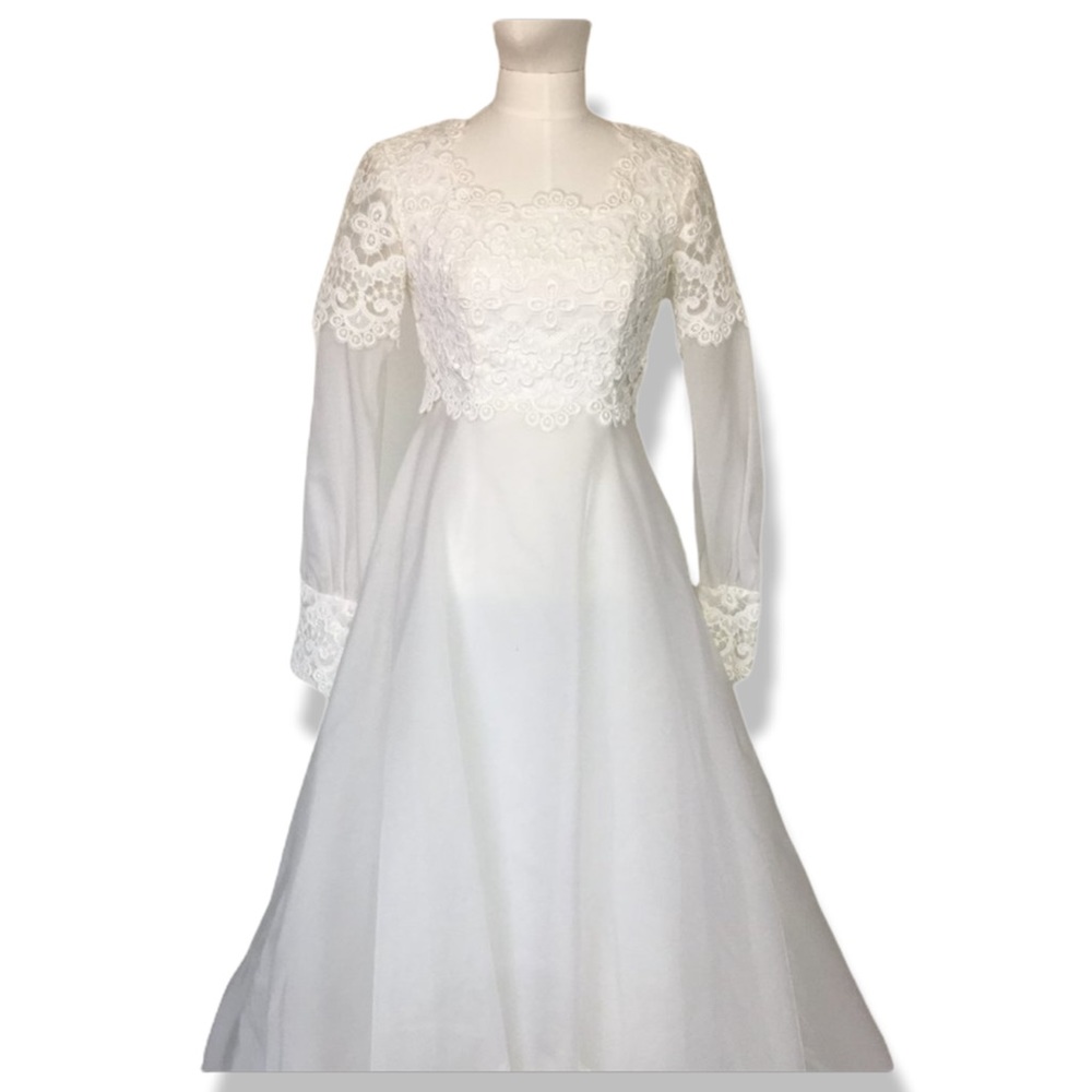 Vintage Wedding Dress